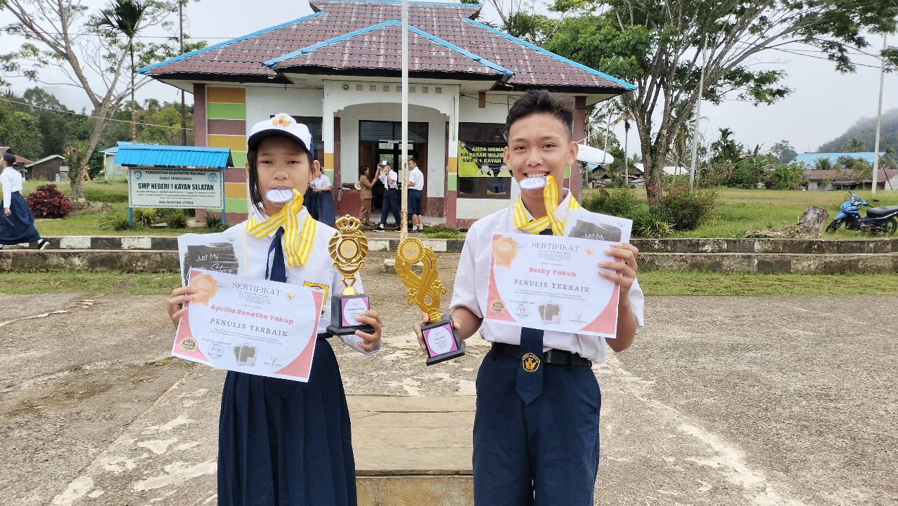 EkstrakurikuleR jurnalis